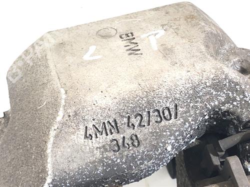 Left front brake caliper BMW 5 (G30, F90) 530 e Plug-in-Hybrid | BP39297475M105 - Image 5