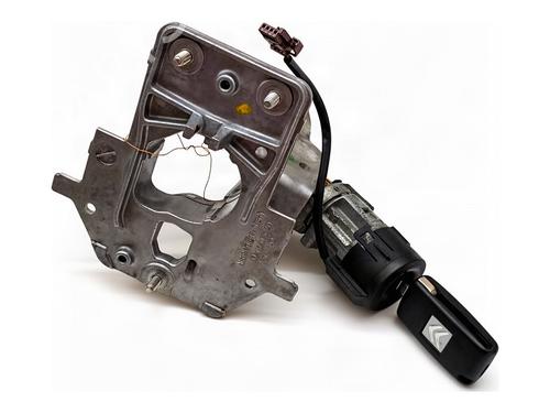 switch-citroen-c4-i-lc_-2004-2005-2006-2007-2008-2009-2010-2011-2012-2013-2014-40057275 main image