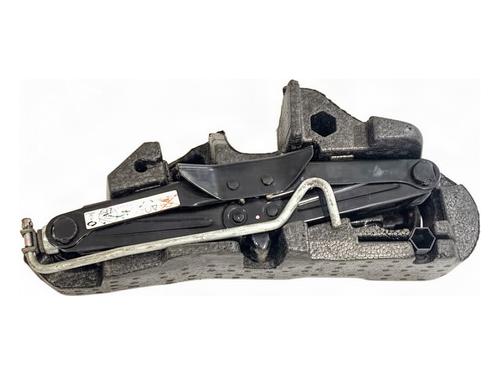 Used Jack Kit Jack Kit RENAULT MEGANE III Grandtour (KZ0/1) 1.2 TCe (KZ16, KZ28) (132 hp) 39970922 39970922
