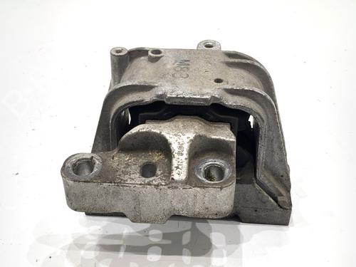Used Engine mount Engine mount 39338819 39338819