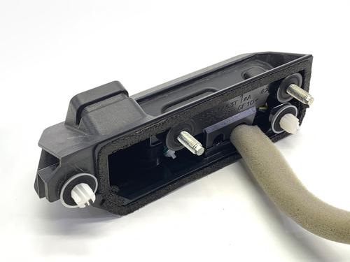 Tailgate handle SUZUKI S-CROSS 1.4 Smart Hybrid AllGrip (AKP414) | BP39290698C132 - Image 2