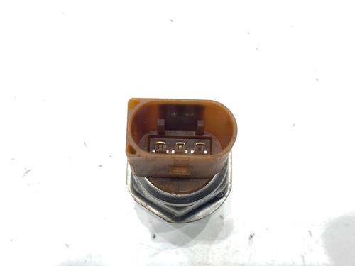 Electronic sensor VW PASSAT B7 Variant (365) 2.0 TDI | BP39311053M84 - Image 2