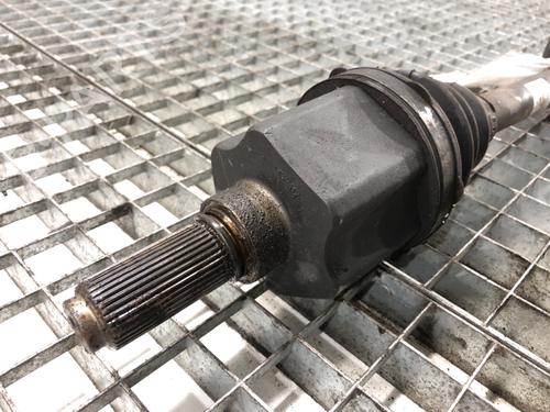 Left front driveshaft CITROËN C5 III (RD_) 2.0 HDi 165 (RDRHHA, RDRHH8) | BP39290280M38 - Image 3