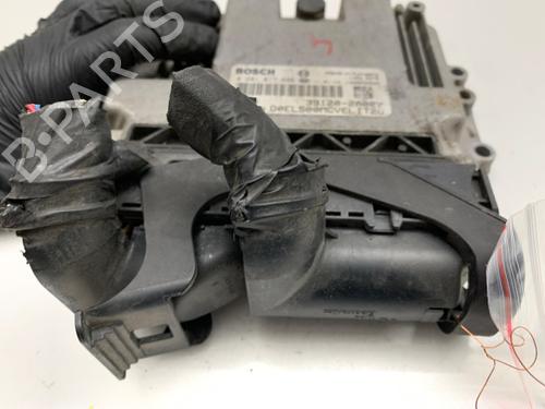 Engine control unit (ECU) HYUNDAI ix35 (LM, EL, ELH) 1.7 CRDi | BP40521739M57 - Image 3
