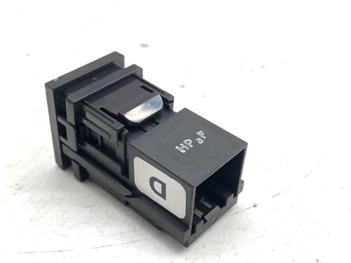 Electronic module TOYOTA COROLLA Saloon (_E21_) 1.8 VVTi Hybrid (ZWE211, MZEA12) | BP39482326M83 - Image 3
