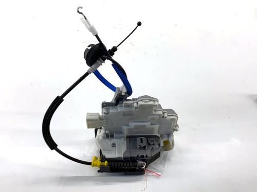 front-left-lock-audi-a4-b8-avant-8k5-2007-2008-2009-2010-2011-2012-2013-2014-2015-2016-2017-39332532 main image