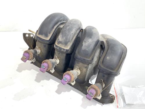 Used Intake manifold Intake manifold TOYOTA AVENSIS (_T25_) 1.8 VVT-i (ZZT251_, ZZT251R) (129 hp) 39328015 39328015