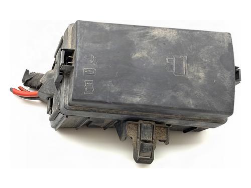 Used Fuse box Fuse box 39369630 39369630