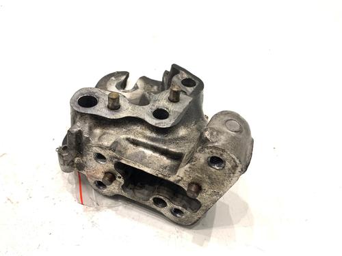 Used Engine mount Engine mount 39323190 39323190