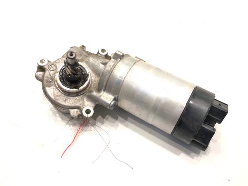 Used Steering pump Steering pump LAND ROVER RANGE ROVER EVOQUE (L551) 2.0 D200 MHEV 4x4 (204 hp) 39322359 39322359