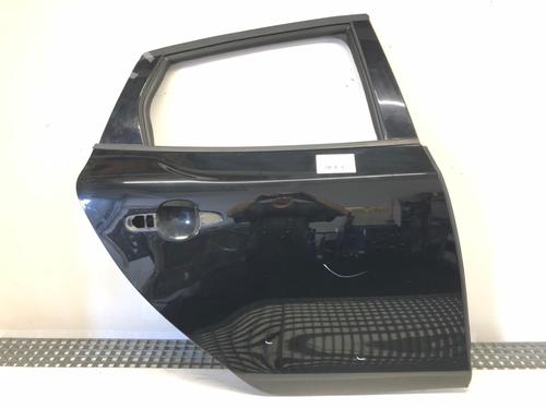 right-rear-door-volvo-v40-hatchback-525-2012-2013-2014-2015-2016-2017-2018-2019-39279695 main image