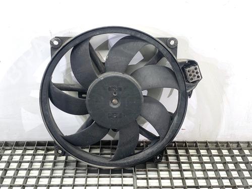 radiator-fan-renault-grand-scenic-iii-jz01_-2009-2010-2011-2012-2013-2014-2015-2016-39319794 main image