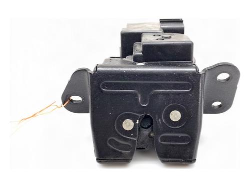 Used Tailgate lock Tailgate lock KIA SPORTAGE III (SL) 2.0 CRDi AWD (136 hp) 40057019 40057019