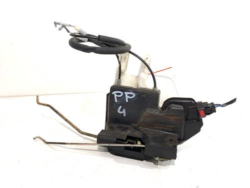 front-right-lock-hyundai-santa-fe-i-sm-2000-2001-2002-2003-2004-2005-2006-39304531 main image