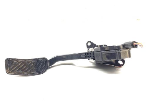 pedal-mazda-2-de_-dh_-2007-2008-2009-2010-2011-2012-2013-2014-2015-39307378 main image
