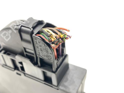 Electronic module BMW 5 Touring (E61) 520 d | BP39330388M83 - Image 3