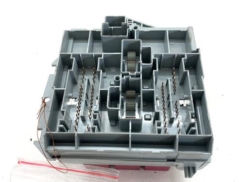 Fuse box FIAT DUCATO Bus (250_) 140 Multijet 2,2 D | BP40056937E1 - Image 2