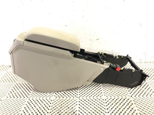 Used Armrest / Center console Armrest / Center console 39285442 39285442