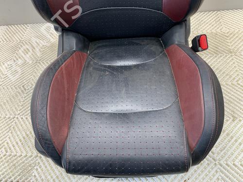 Right front seat CITROËN DS4 (NX_) 2.0 HDi 165 | BP39330113C16 - Image 3
