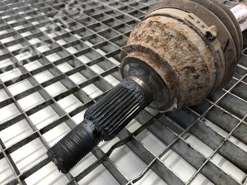 Left front driveshaft AUDI Q7 (4LB) 3.0 TDI quattro | BP39305929M38 - Image 2