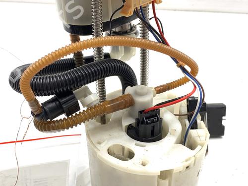 Fuel pump VW PASSAT CC B6 (357) 1.8 TSI | BP39293984M76 - Image 2