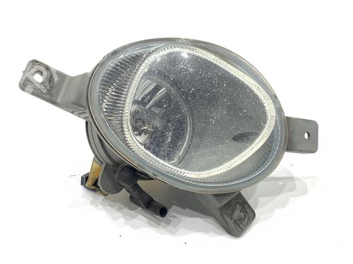 right-front-fog-light-volvo-v70-ii-285-1999-2000-2001-2002-2003-2004-2005-2006-2007-2008-39301360 main image