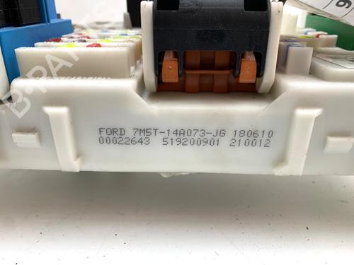 Fuse box FORD KUGA I 2.0 TDCi | BP39357245E1 - Image 7