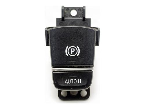 switch-bmw-5-g30-f90-2016-39377820 main image